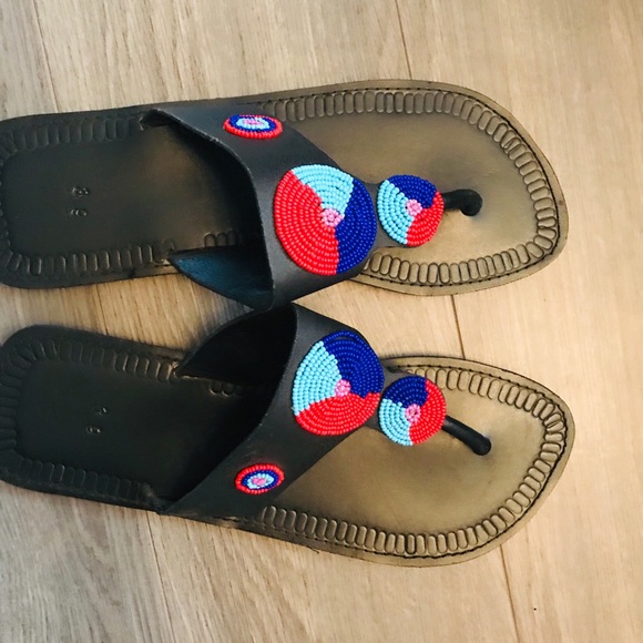 Ladies African Maasai Sandals - Picture 3 of 3
